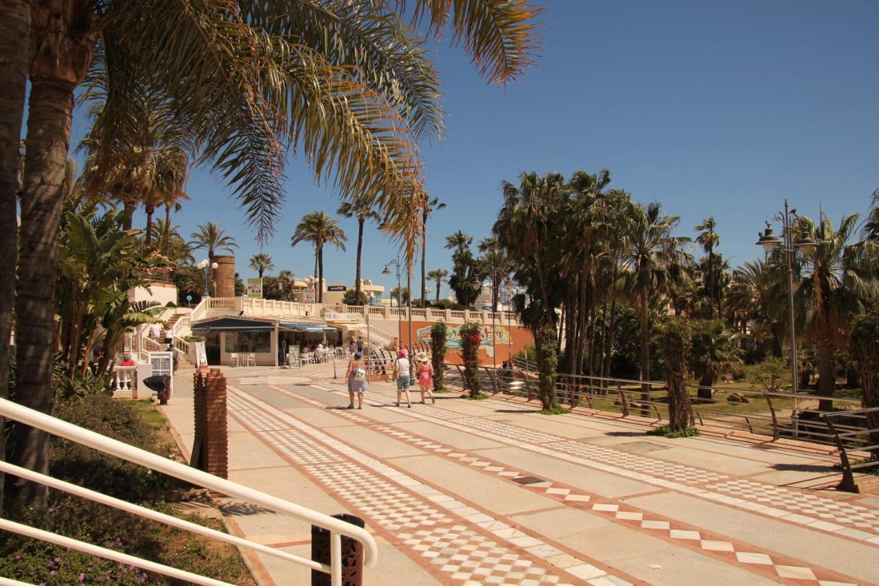 Tamarindos 30M De La Plage Apartman Benalmádena Kültér fotó